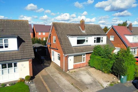 3 bedroom semi-detached house for sale, Severn Road, Bedworth CV12