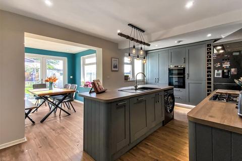 29 Fairview Road, Bristol, BS15 9UU