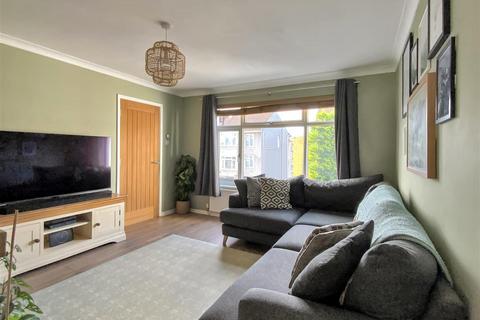 29 Fairview Road, Bristol, BS15 9UU