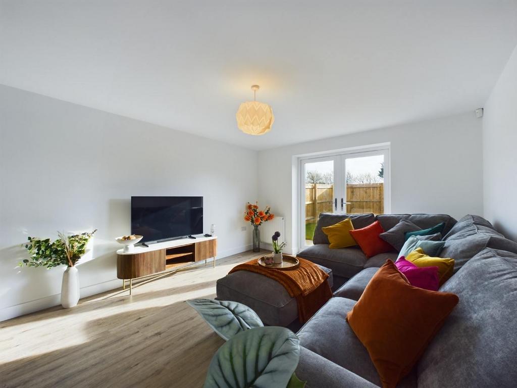 3 Bedroom Semi-Detached House - For Sale