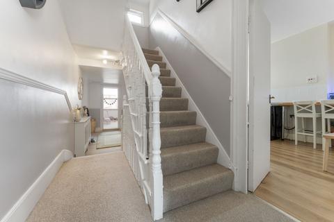 2a Stanger Road, London, SE25 5JU
