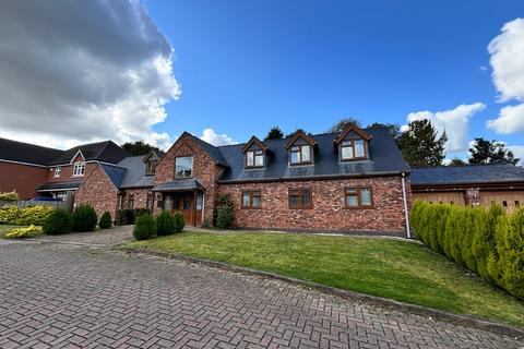 5 bedroom detached house for sale, Dukes Grove, Bloxwich, Walsall, WS3