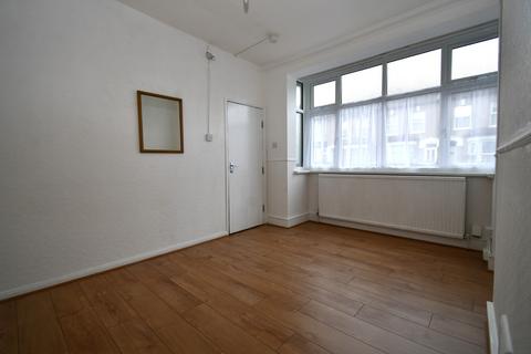 undefined, Etchingham Road, London, E15
