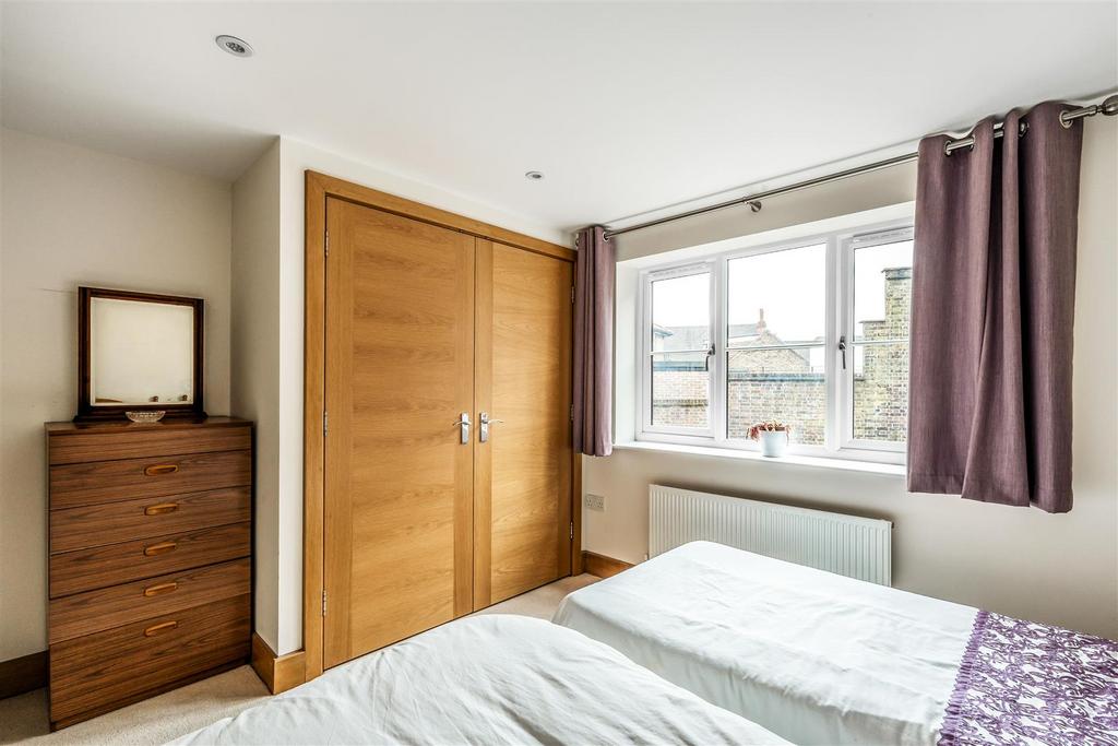 Apt1-Chestnut-Court-12.jpg