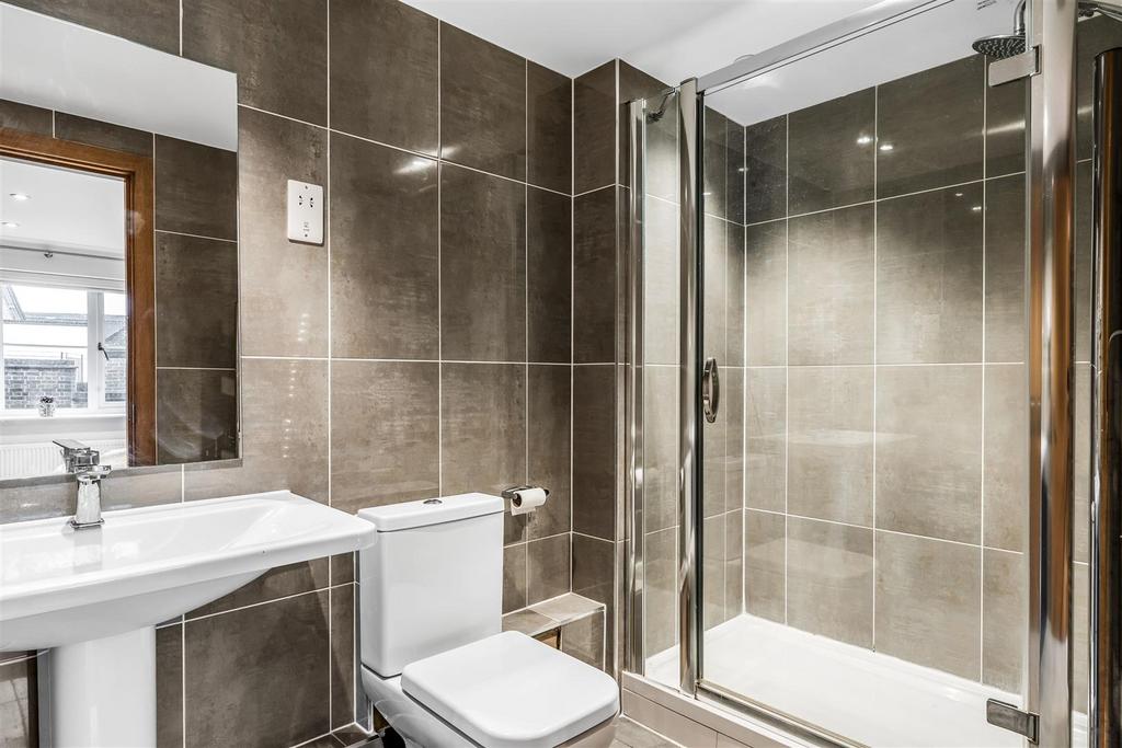 Apt1-Chestnut-Court-10.jpg