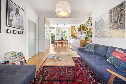 53b Chester Road, London, N19 5DF