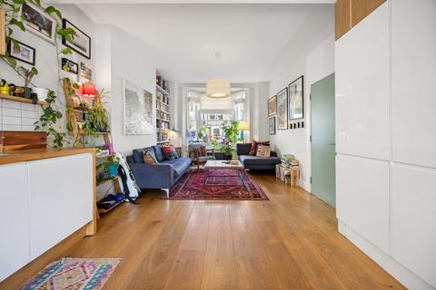 53b Chester Road, London, N19 5DF