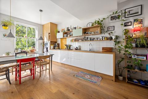 53b Chester Road, London, N19 5DF