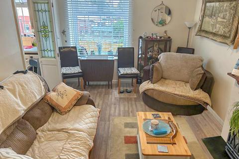 67 Cliffe Park Crescent, Leeds, LS12 4XA