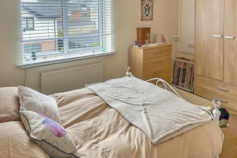 67 Cliffe Park Crescent, Leeds, LS12 4XA