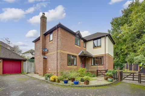 4 bedroom detached house for sale, Windrush Court, High Wycombe HP13