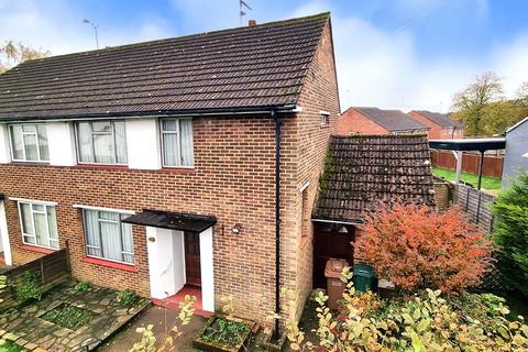 27 Juniper Road, Reigate, RH2 7NH