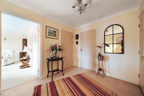 2 bedroom apartment for sale, Hartford Court, Hartley Wintney RG27