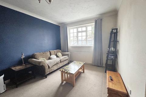 2 bedroom flat for sale, Wimborne