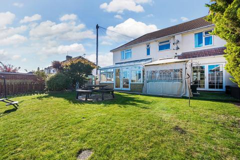 5 bedroom semi-detached house for sale, Buxton Road, Erith