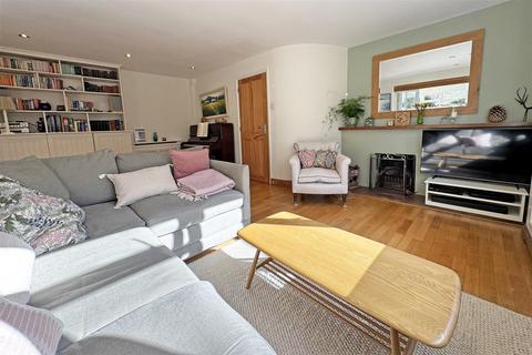 Charnwood Coxcombe Lane, Chiddingfold, Godalming, GU8 4QA