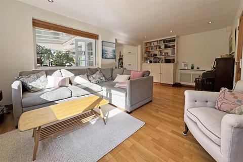 Charnwood Coxcombe Lane, Chiddingfold, Godalming, GU8 4QA