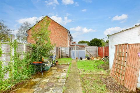 2 bedroom terraced house for sale, Middle Park Way, Havant, Hampshire