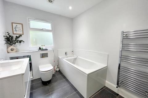 Redwood Church Road, Perranarworthal, Truro, TR3 7QE