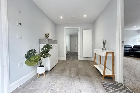 Redwood Church Road, Perranarworthal, Truro, TR3 7QE
