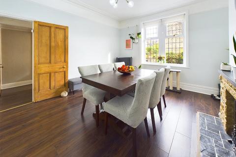 46 Park Road, Bingley, BD16 4LT