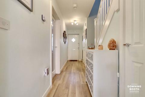 4 Lakin Lane, Fradley, Lichfield, WS13 8SW