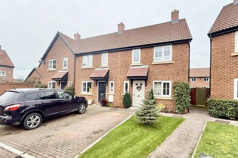 3 bedroom end of terrace house for sale, Cornflower Way, Highnam GL2