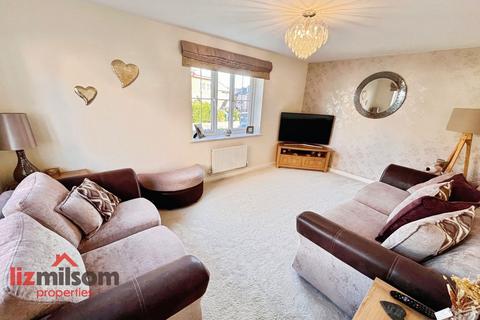 undefined, Suffolk Way, Swadlincote DE11