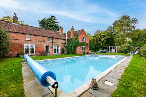 undefined, Maythorne, Southwell, Nottinghamshire, NG25