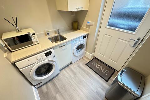 24 Mallard Crescent, Caddington, Luton, LU1 4FG