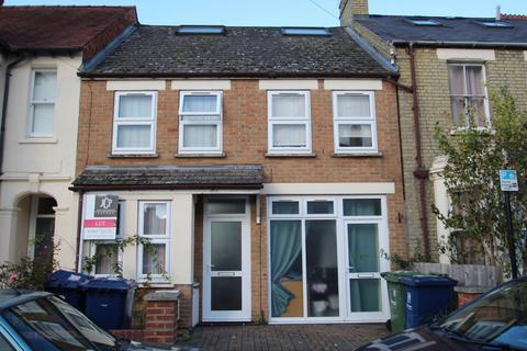 1 bedroom in a house share to rent, Bartlemas Road, East Oxford *Double Room Available*