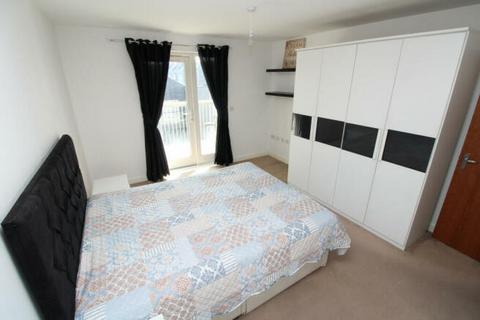 1 bedroom apartment for sale, Samuel Garside House, 2 De Pass Gardens, Essex, IG11