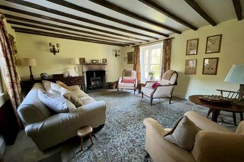 4 bedroom character property for sale, Arundel Grange, Horsehouse