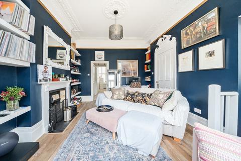 Flat 2, 2 Albany Road, London, W13 8PG