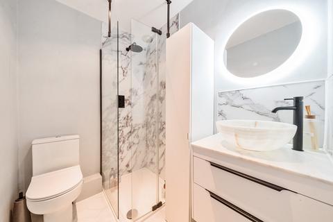 Flat 2, 2 Albany Road, London, W13 8PG