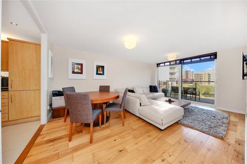 Berglen Court, E14