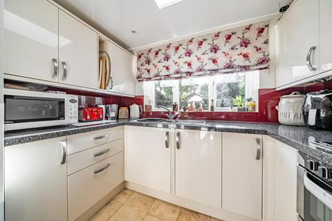 26 Waterside, Willesborough, Ashford, TN24 0AX