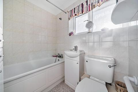 26 Waterside, Willesborough, Ashford, TN24 0AX