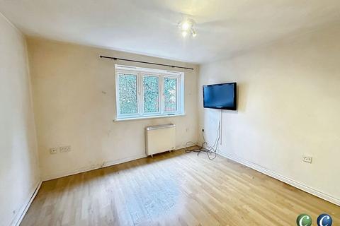 1 bedroom flat for sale, Truro Close, Rugeley, WS15 1GJ