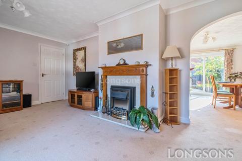 3 bedroom detached bungalow for sale, Heron Way, Watton