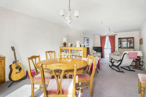 4 bedroom house for sale, Somerville Drive, Bicester