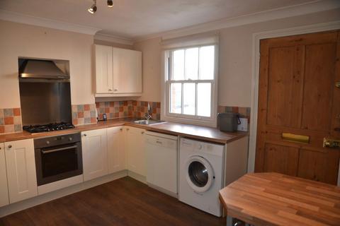 2 bedroom cottage to rent, Long Garden Walk East, Farnham GU9