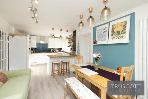 6 Alnwickhill View, Edinburgh, EH16 6XZ