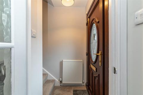 9 Howden Drive, Jedburgh, TD8 6JZ
