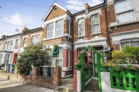 4 bedroom flat for sale, Kilburn Lane, Queen's Park, London, W10