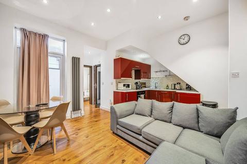 2 bedroom flat for sale, Kilburn Lane, Queen's Park, London, W10