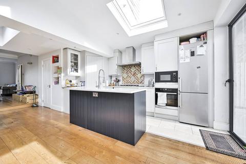 4 bedroom terraced house to rent, Milton Road, South Wimbledon, London, SW19