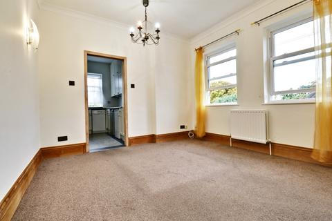 2 bedroom apartment to rent, Grasmere Lodge, Bromley BR1