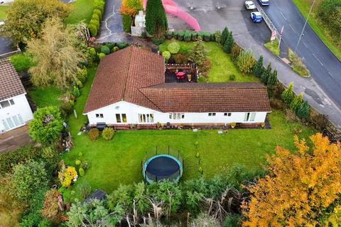 4 bedroom bungalow for sale, Braunton Bungalow & Southfork Bungalow, Tredegar