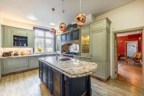 7 bedroom house for sale, Birling Ashes, Birling Road, West Malling, Kent, ME19